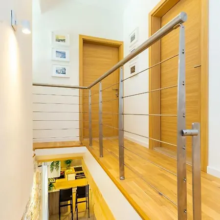 Villa Hedera Estate, Hedera Iv