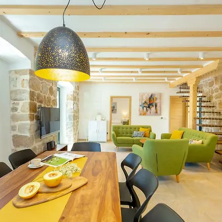 Hedera Estate, Hedera Iv