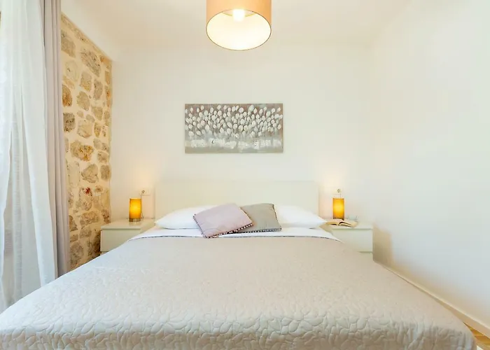 Hedera Estate, Hedera Iv Dubrovnik