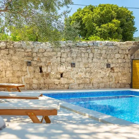 Villa Hedera Estate, Hedera Iv *