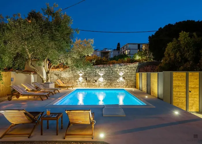 Hedera Estate, Hedera Iv Dubrovník