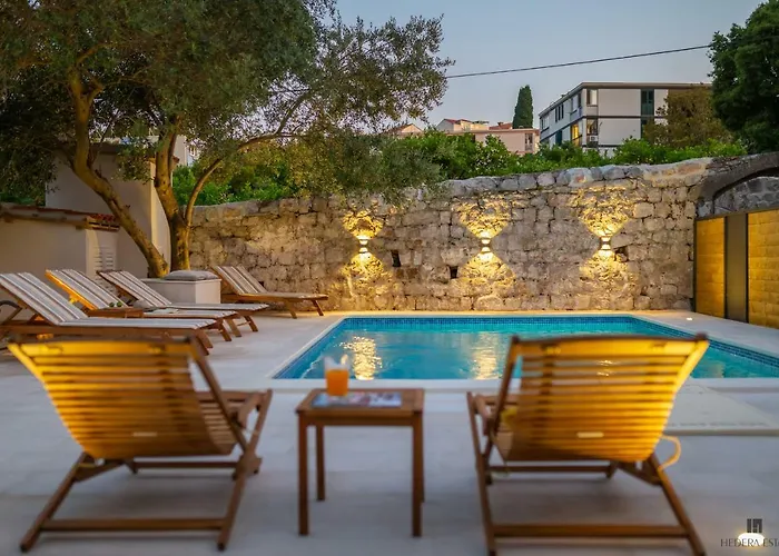 Hedera Estate, Hedera Iv *